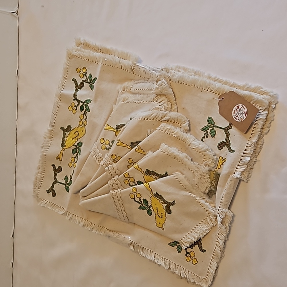 Hand Crafted placemats cross stitch yellow bird matching napkins retro 12pc set - Picture 9 of 17